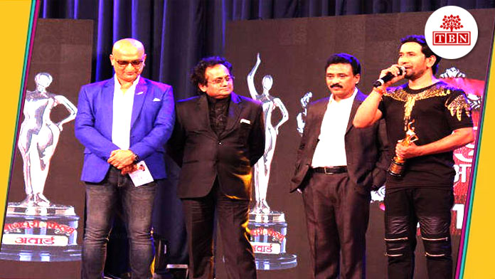 thebiharnews-in-bhojpuri-film-award-stage-show-2017