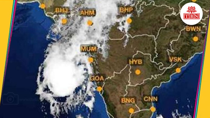 TBN-Cyclonic-storm-'Okhi'-has-now-turned-to-Mumbai-the-bihar-news