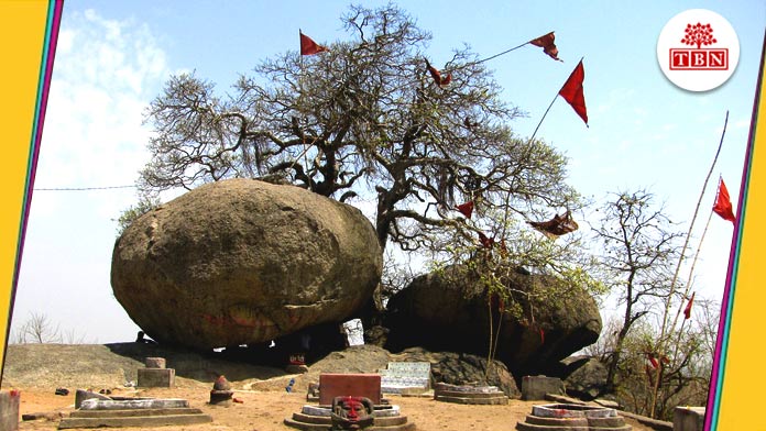 thebiharnews-in-Bihar-Ugma-Pahari-stone